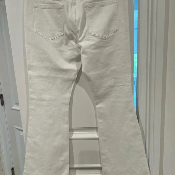 Frame Double Button NWT WHITE FLARE JEAN - Picture 4 of 13